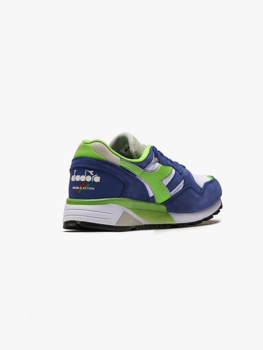 Diadora N9002 Diadora N9002