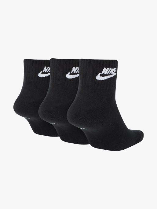 Nike Everyday Essential (Pack 3) Nike Everyday Essential (Pack 3)