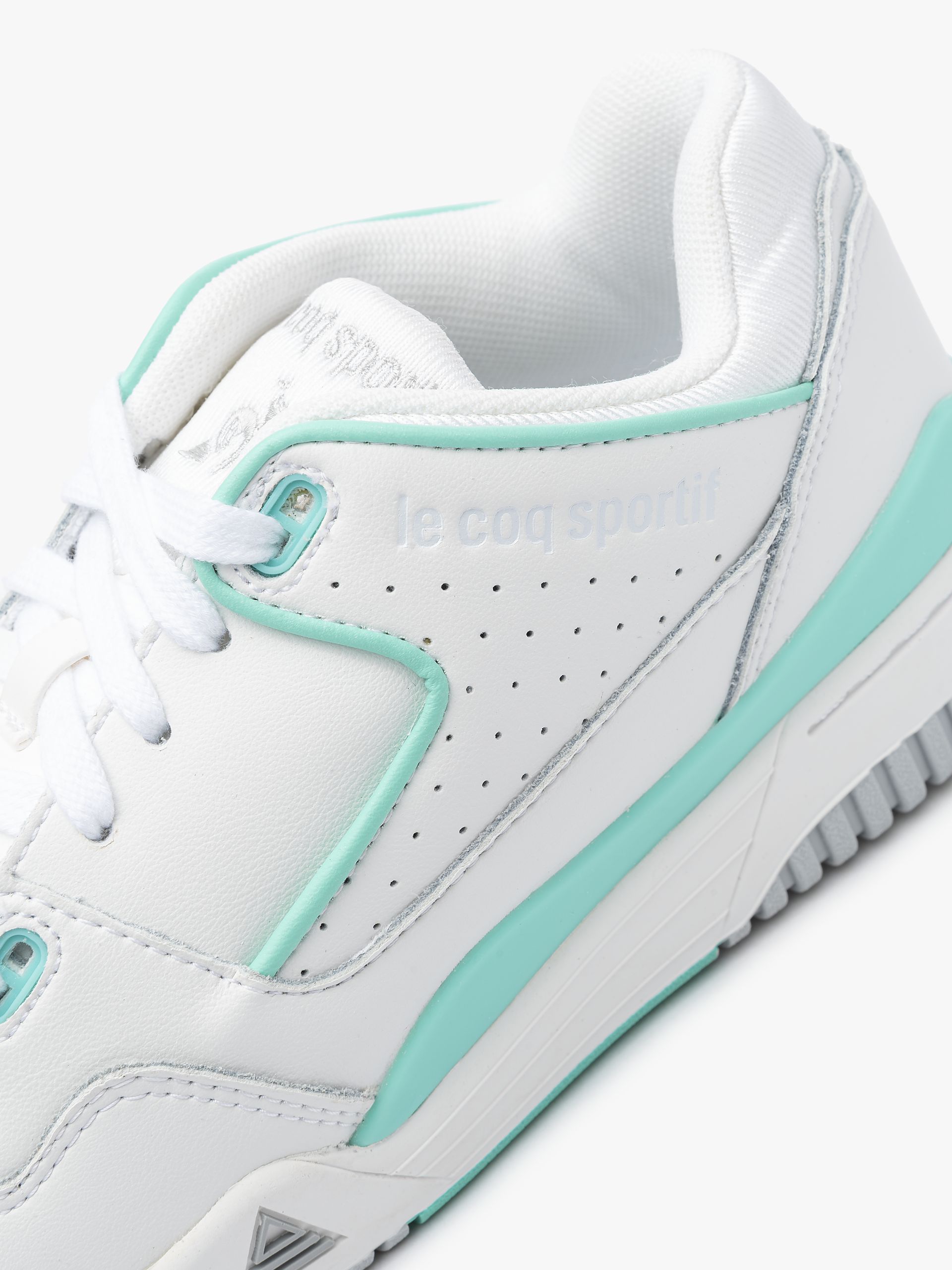 Le Coq Sportif LCS T1000