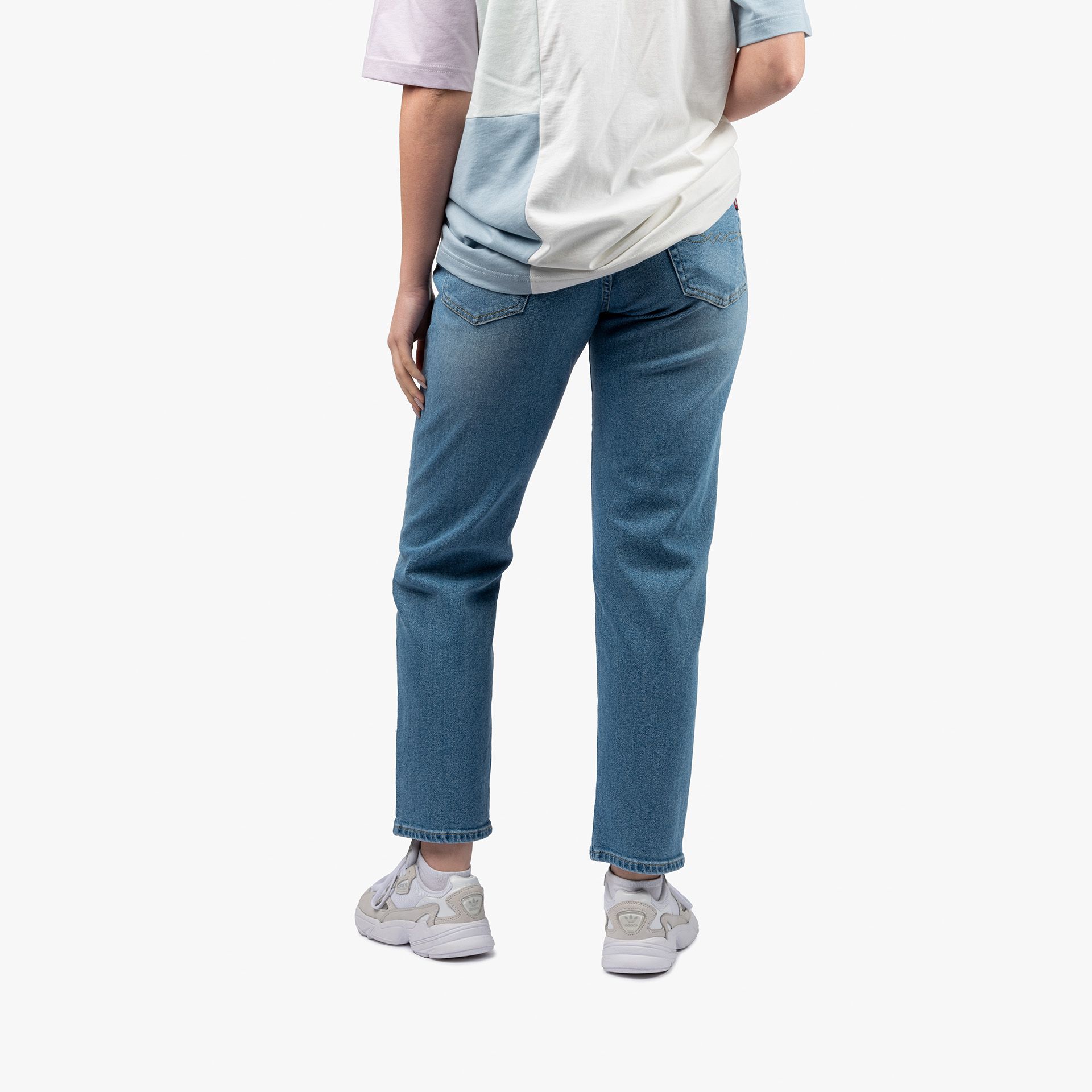 Heavy Mom Crop Ellen W