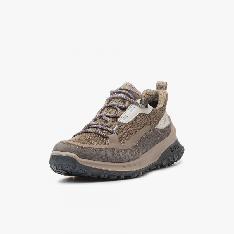 ECCO ULT-TRN
