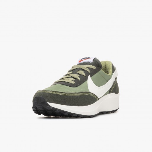 Nike  Waffle Debut
