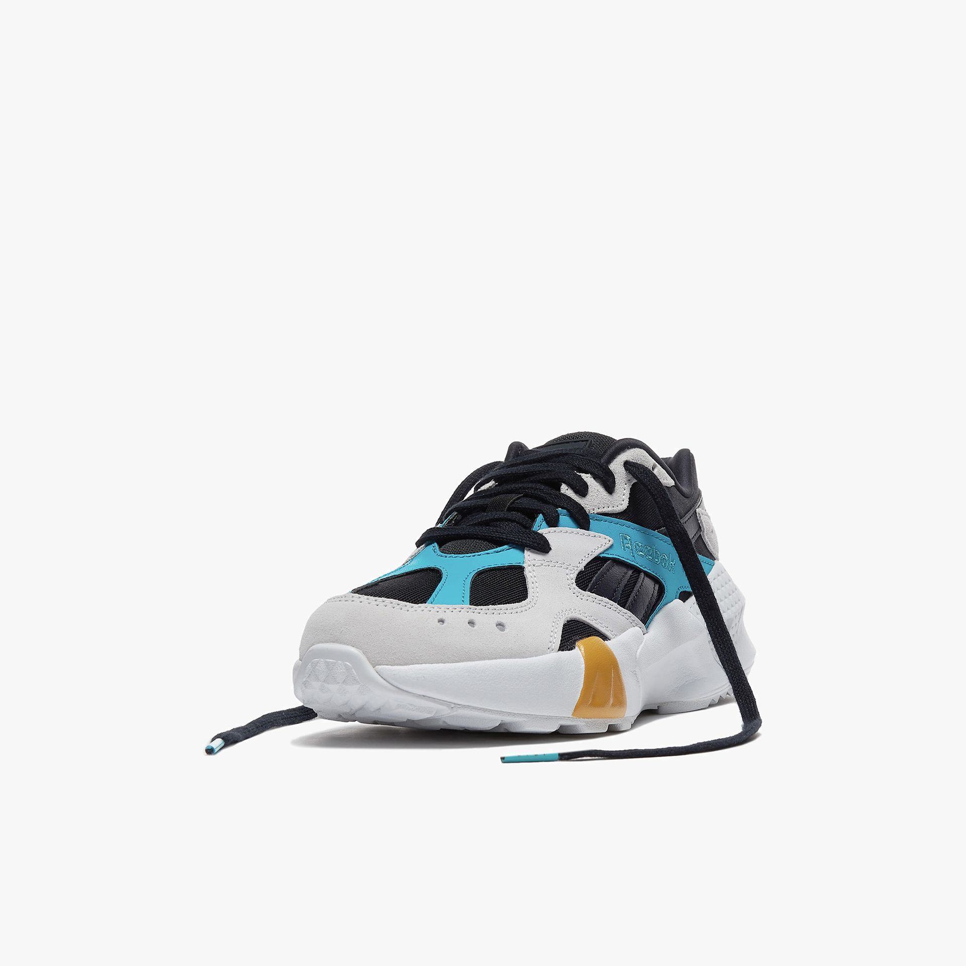 Reebok Aztrek Double 93 Gigi Hadid