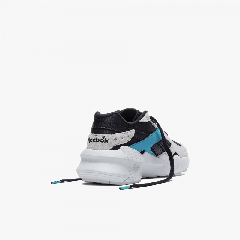 Reebok Aztrek Double 93 Gigi Hadid Reebok Aztrek Double 93 Gigi Hadid