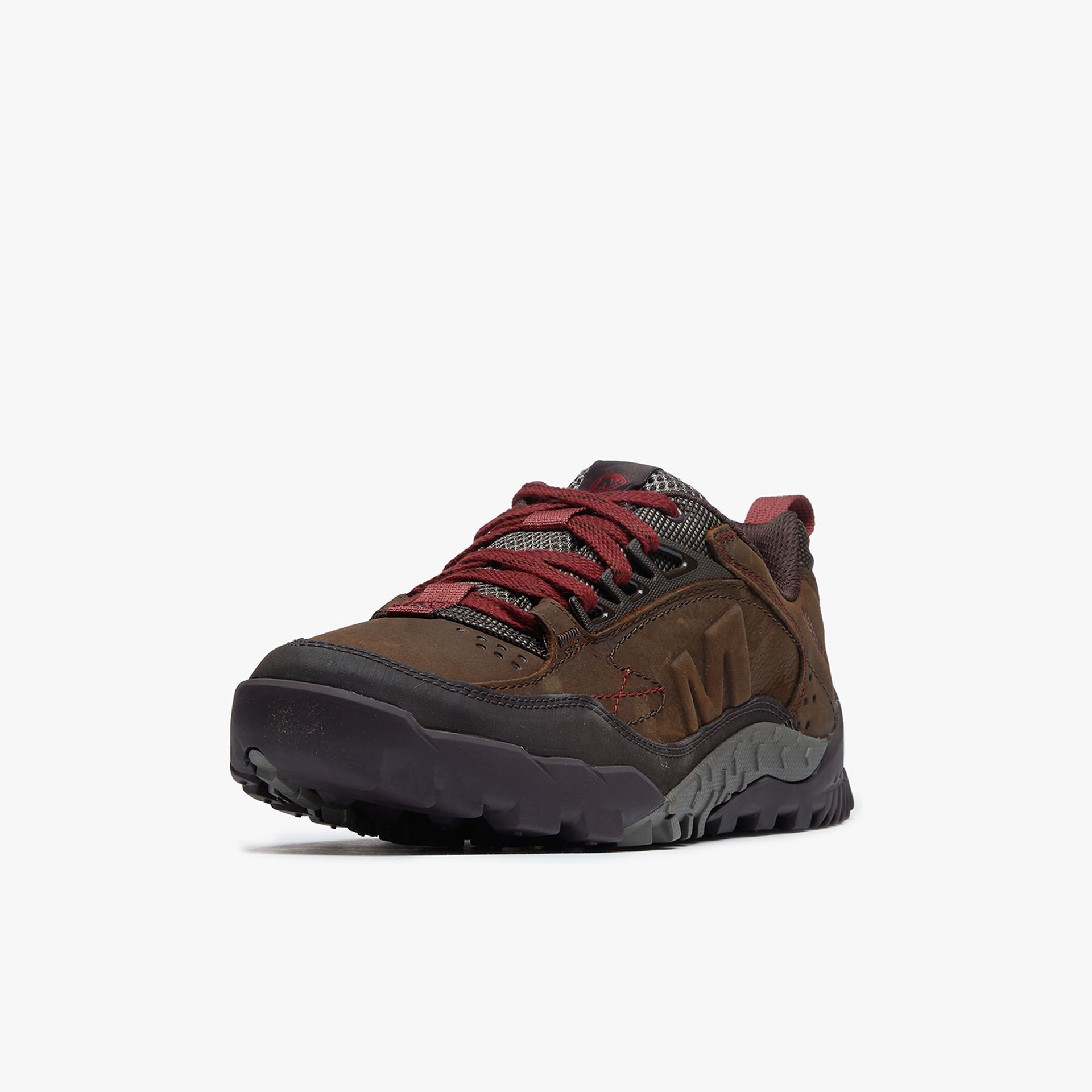 Merrell Annex Trak Low