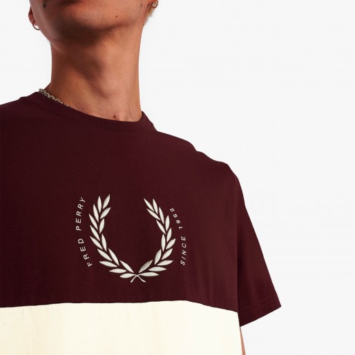 Fred Perry Circle Branding Colour Block Fred Perry Circle Branding Colour Block