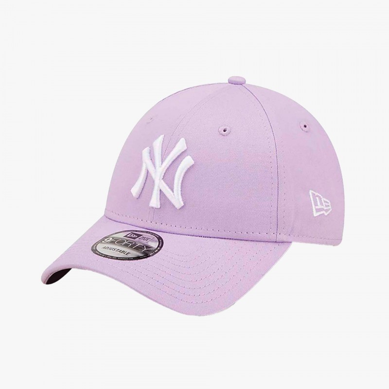 New Era League Essential 9Forty New York Yankees New Era League Essential 9Forty New York Yankees