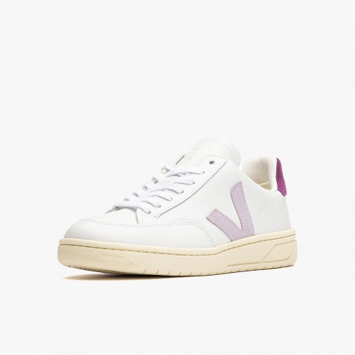Veja V-12 Leather Veja V-12 Leather
