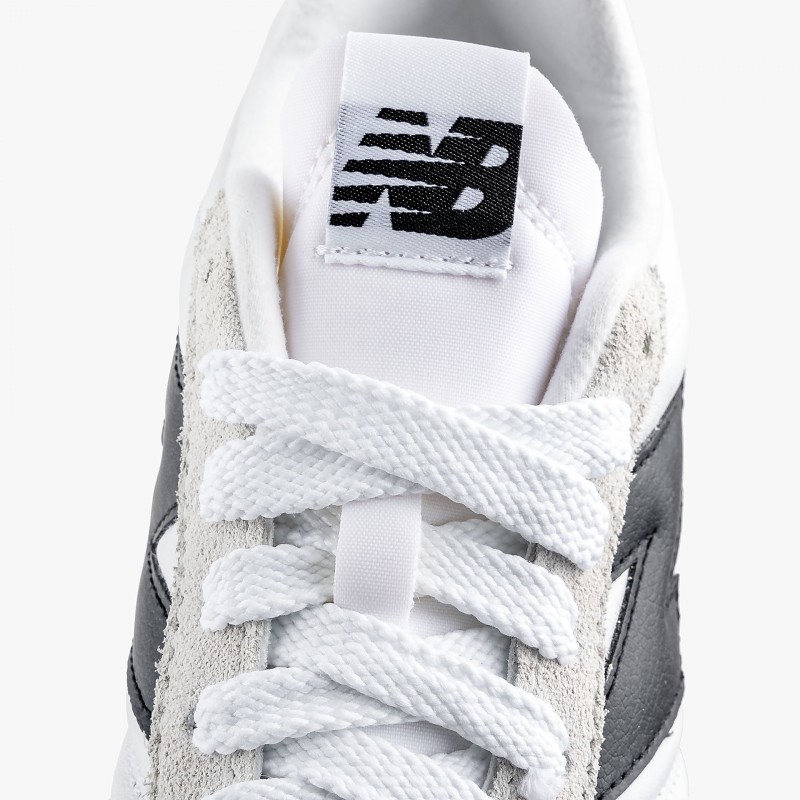 New Balance URC42 New Balance URC42