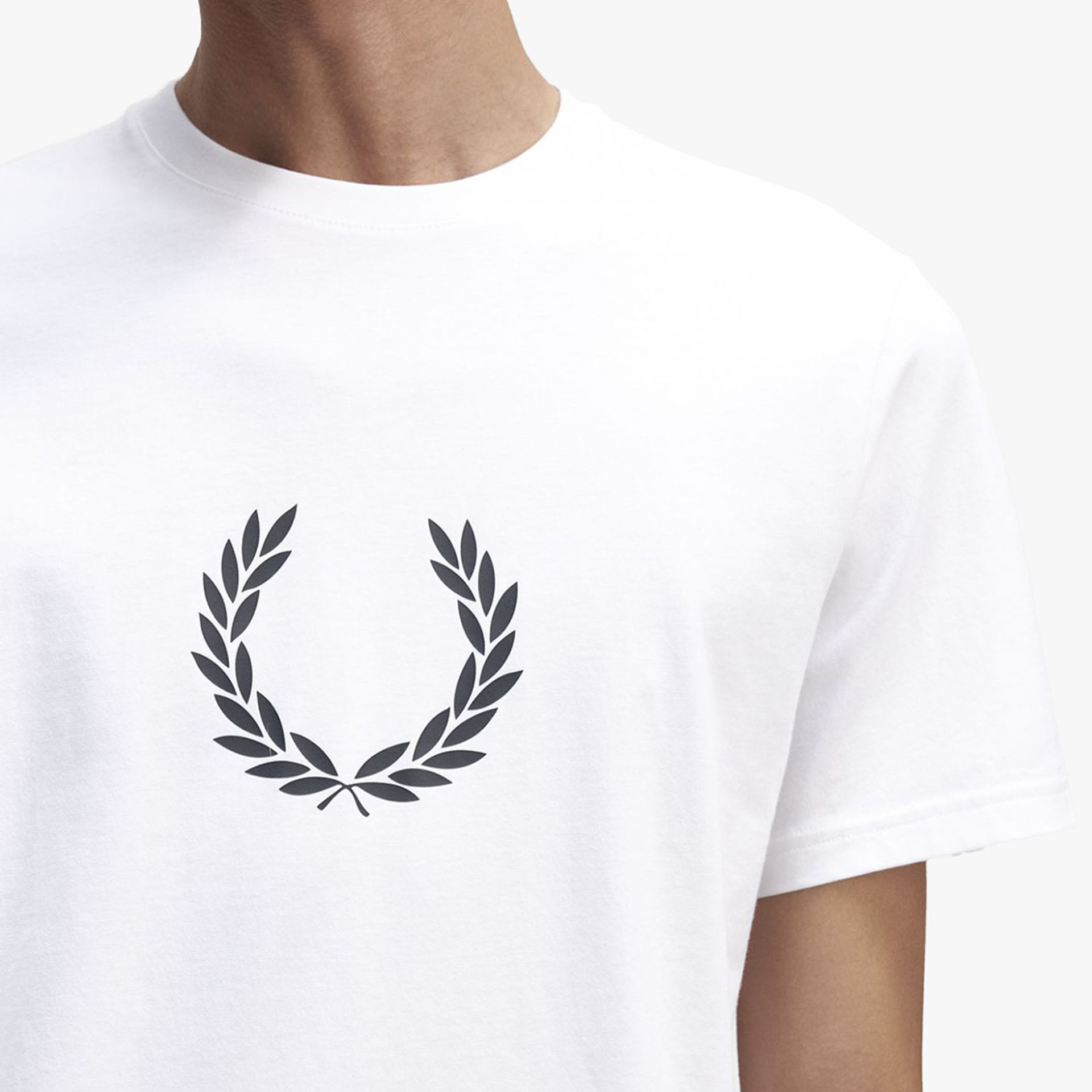 Fred Perry Laurel Wreath Graphic