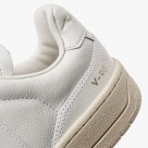 Veja V-90 O.T. Leather