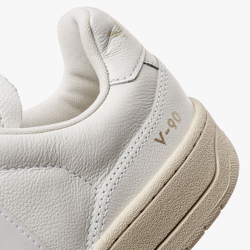Veja V-90 O.T. Leather Veja V-90 O.T. Leather