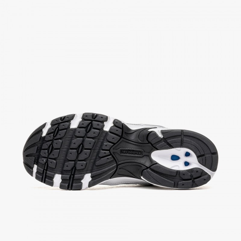 New Balance MR530