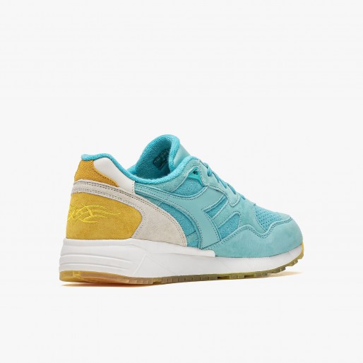 IUTER x Diadora x SPECTRUM N9002 Tour IUTER x Diadora x SPECTRUM N9002 Tour