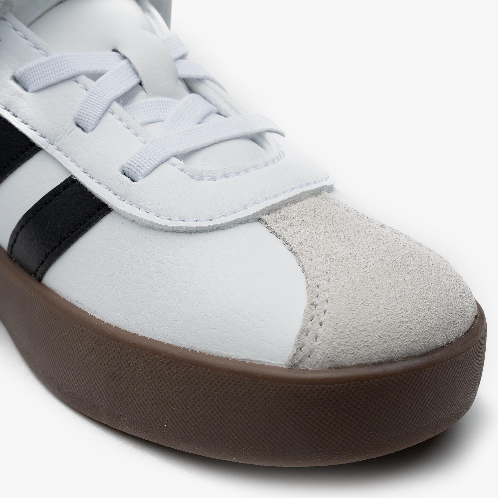adidas VL Court