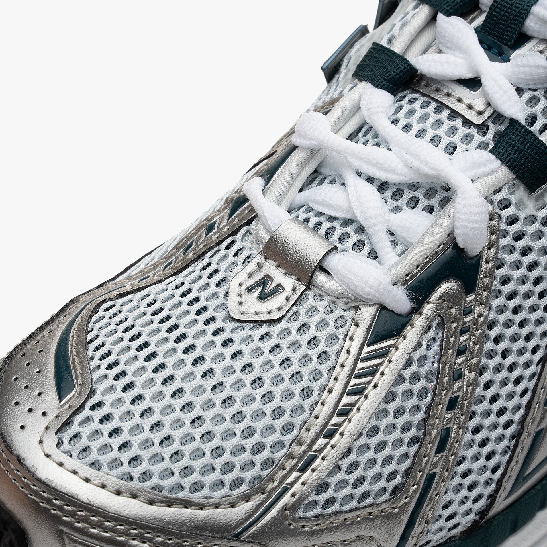 New Balance 1906R