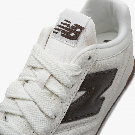 New Balance URC42