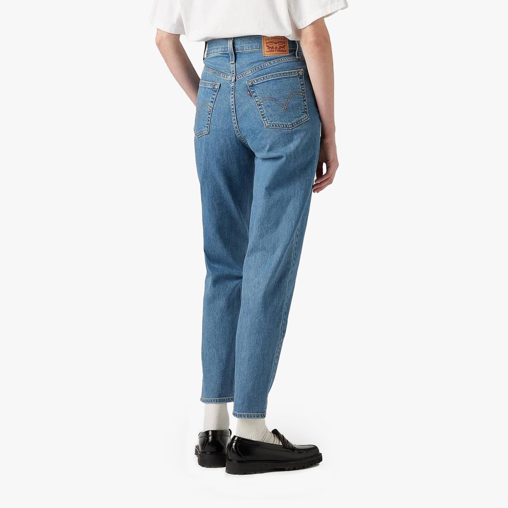 Levis High Waisted Mom Jeans W