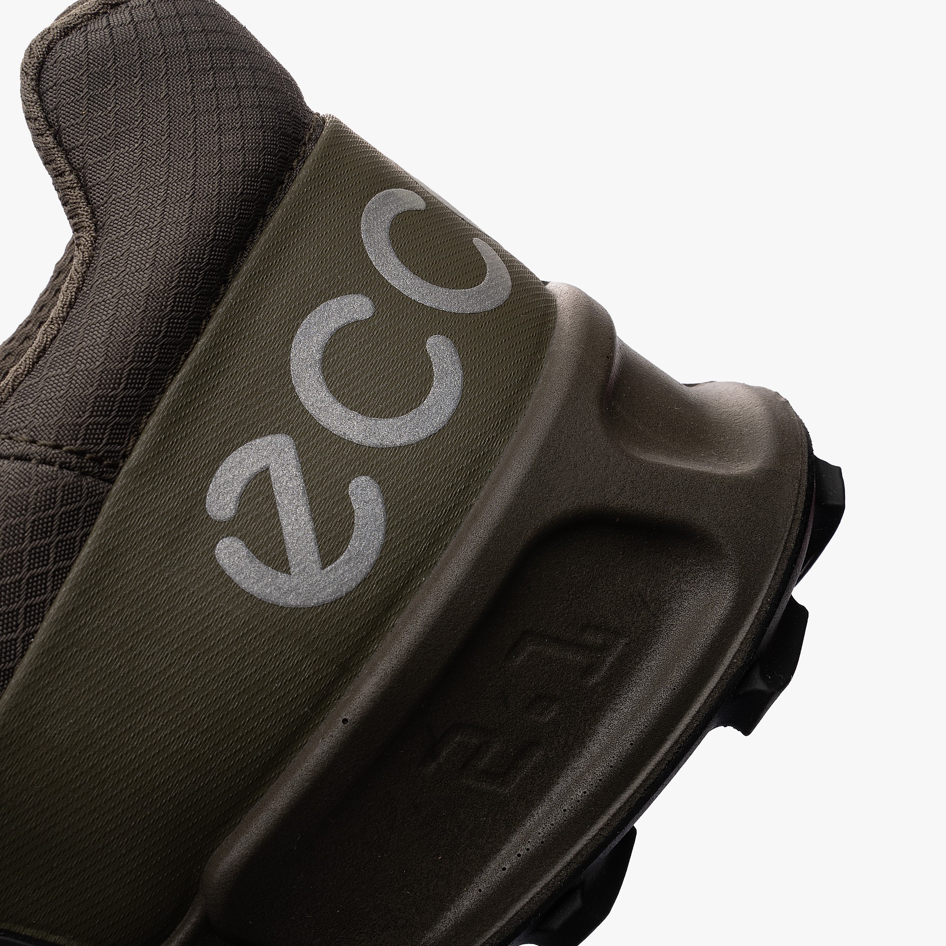 ECCO Biom 2.1 X Country M