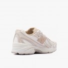 New Balance U740
