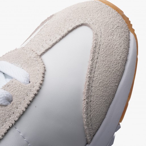 Nike Pacific W