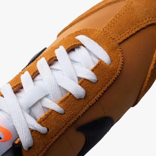 Nike Pacific W