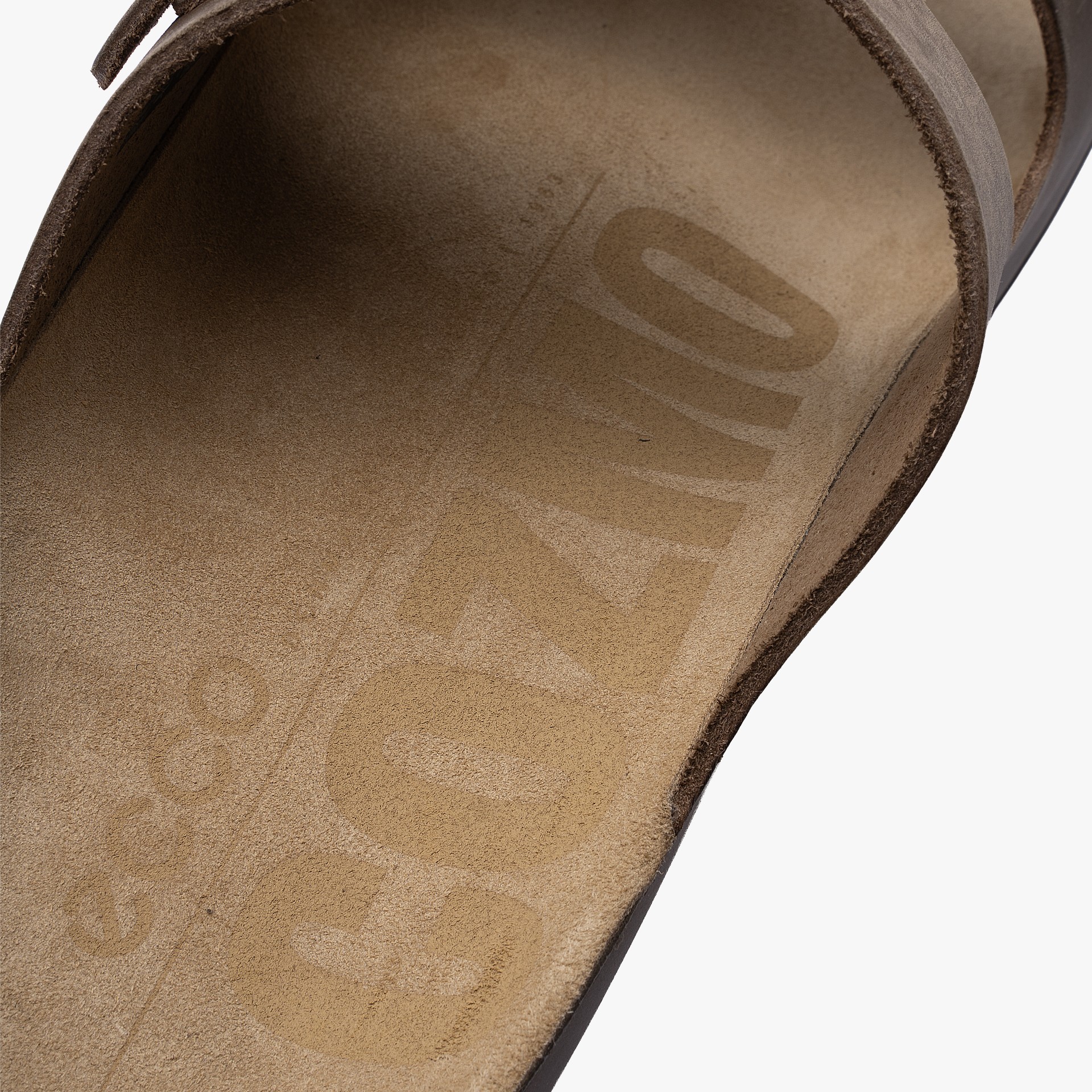 ECCO Cozmo Casual Buckle