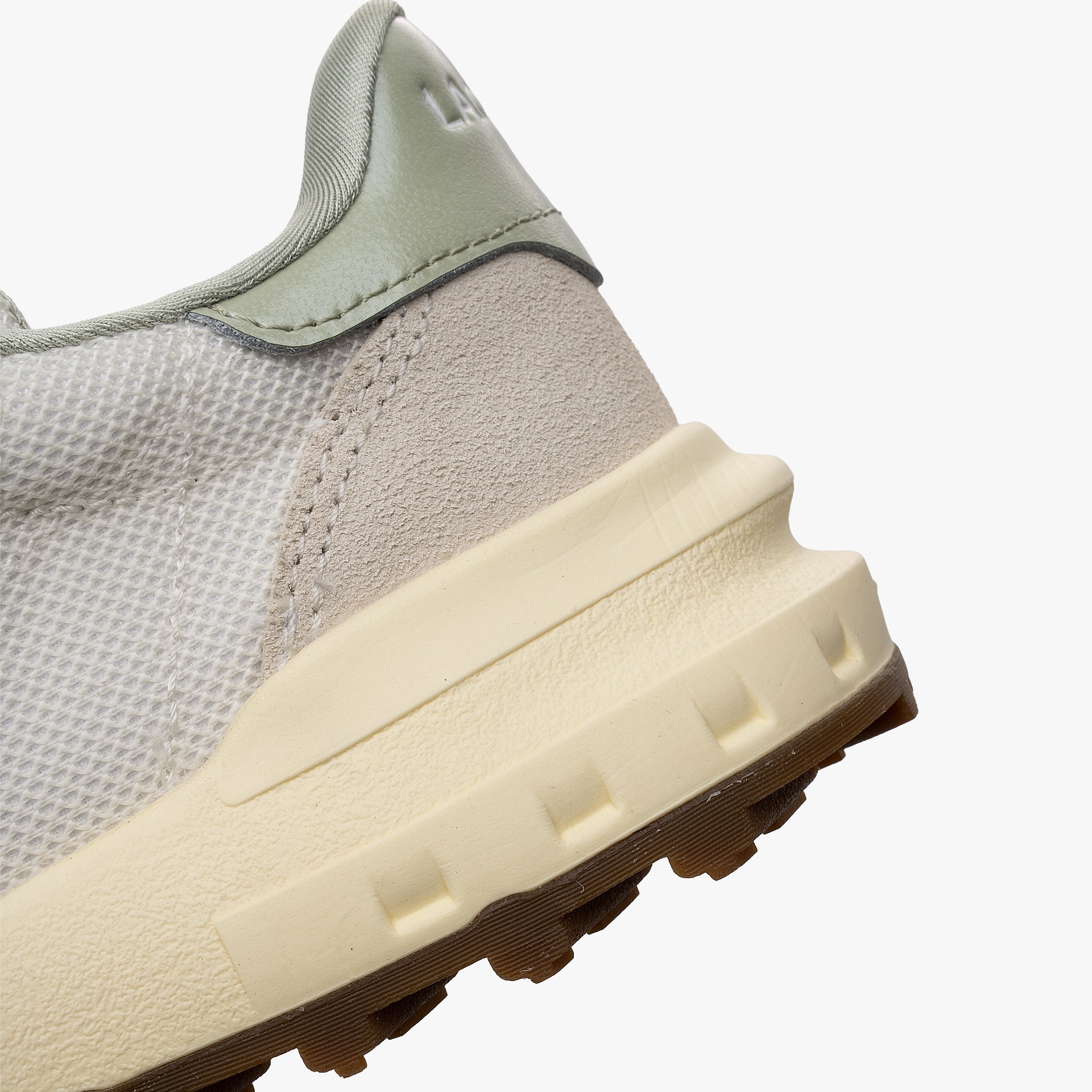 Lacoste Elite Active Evo 225 W