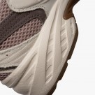 New Balance U530
