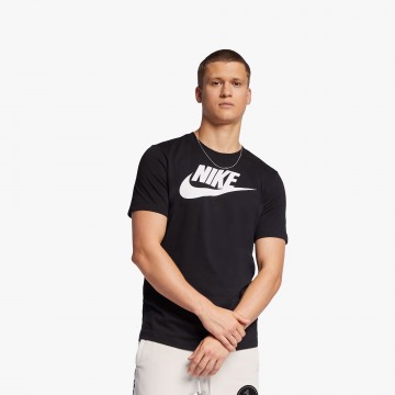 Nike Sportswear