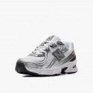 New Balance U740