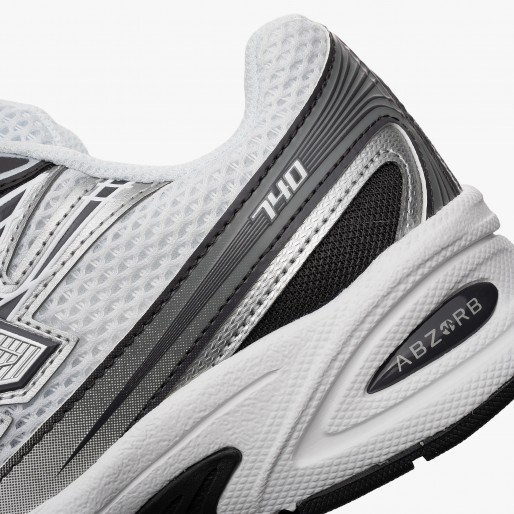 New Balance U740
