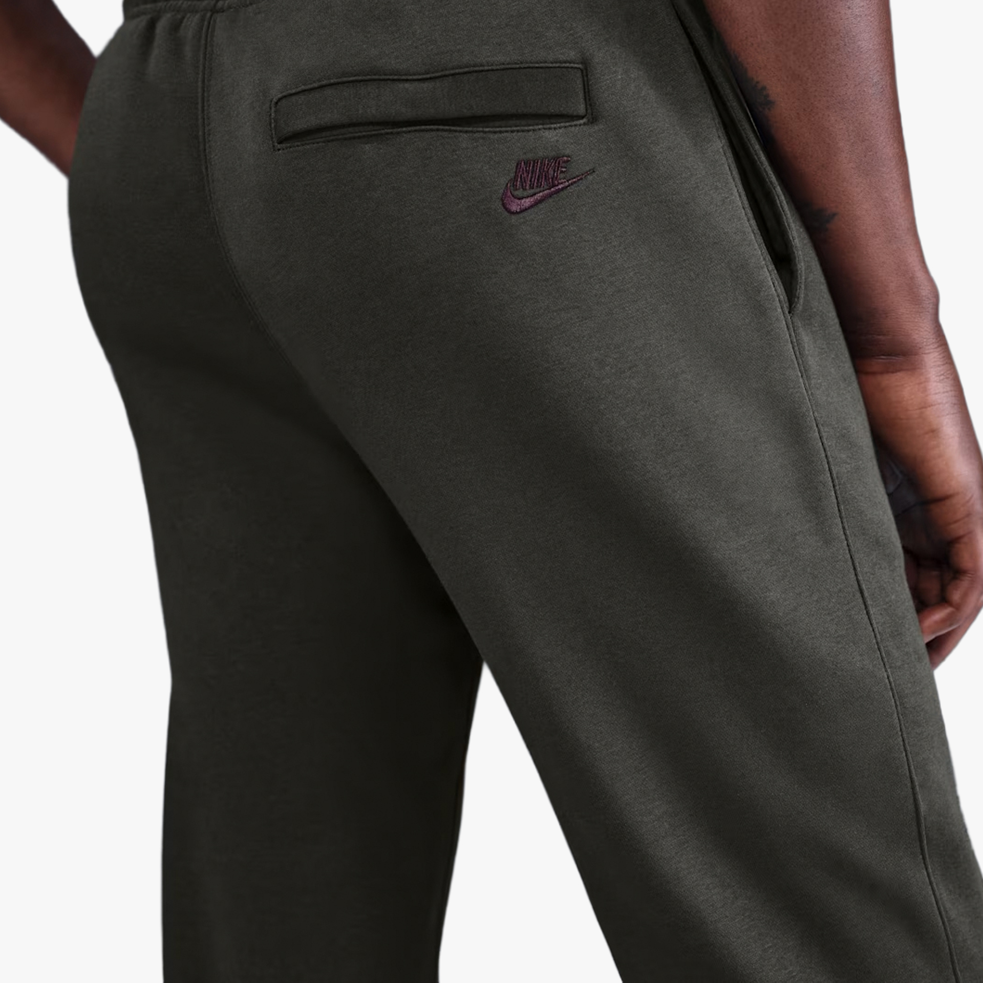 Nike Sportswear Club