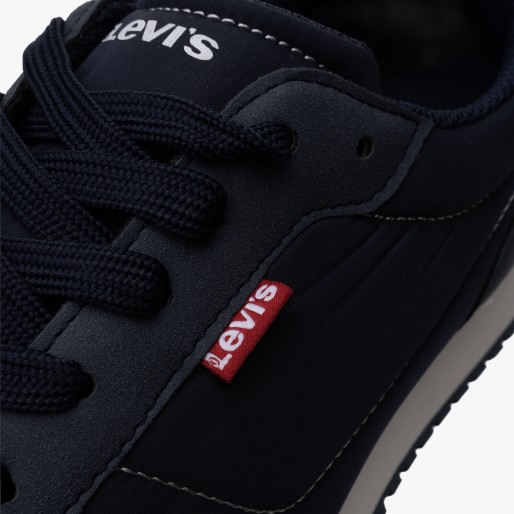 Levis Stag Runner