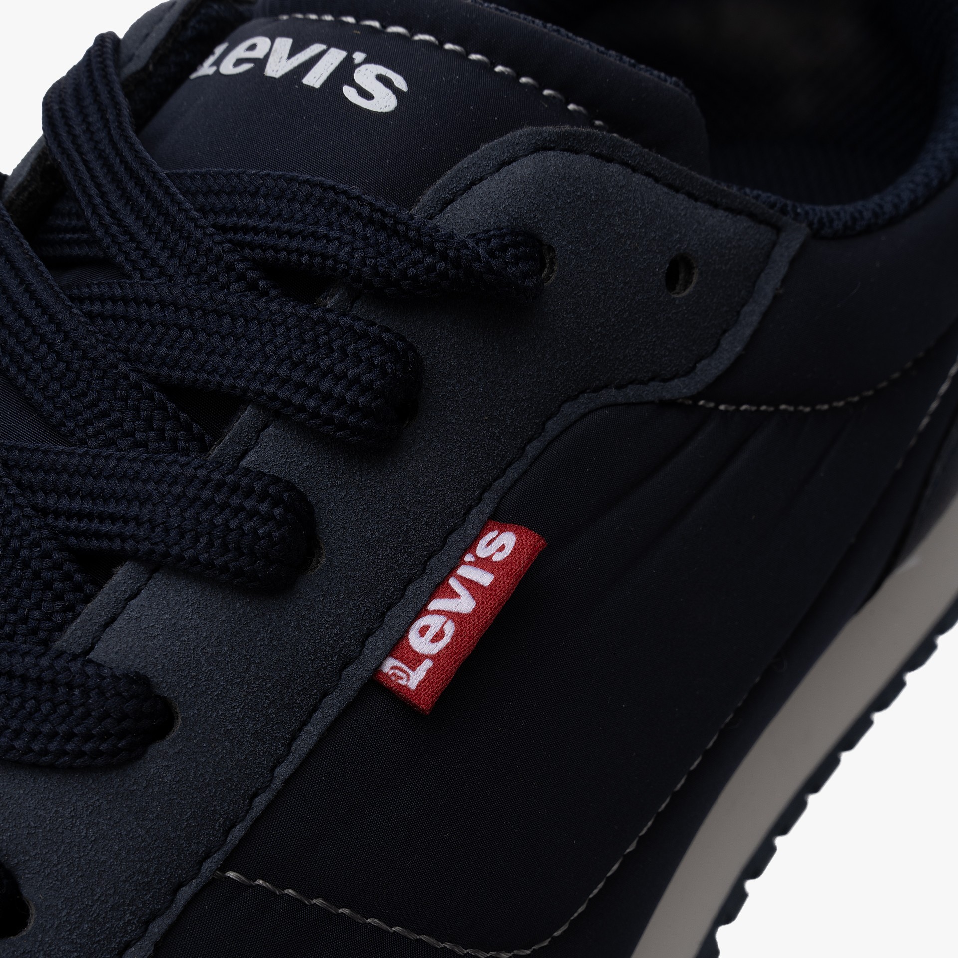 Levis Stag Runner