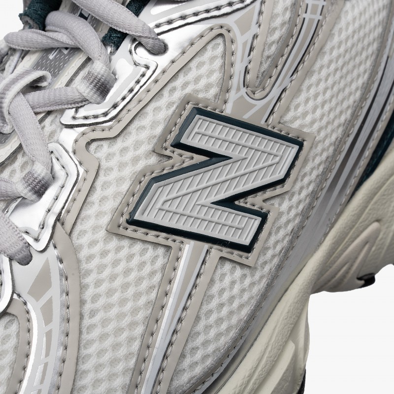 New Balance U740 New Balance U740