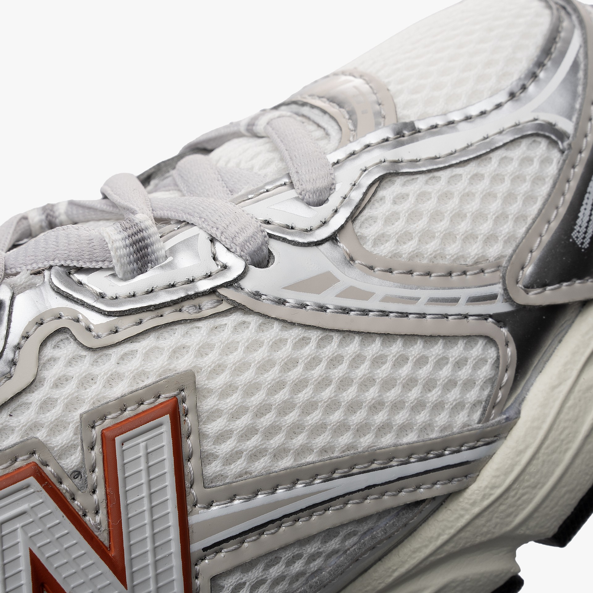 New Balance U740