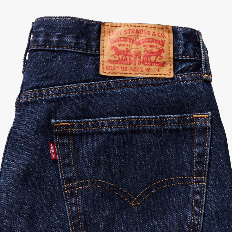 Levis 555 Relaxed Straight Levis 555 Relaxed Straight