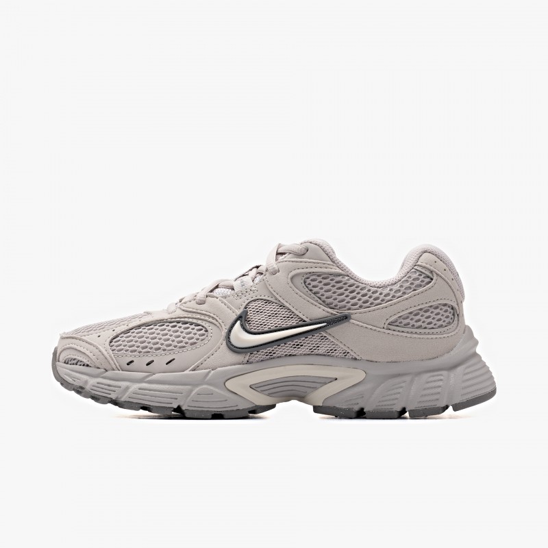Nike V5 RNR Nike V5 RNR