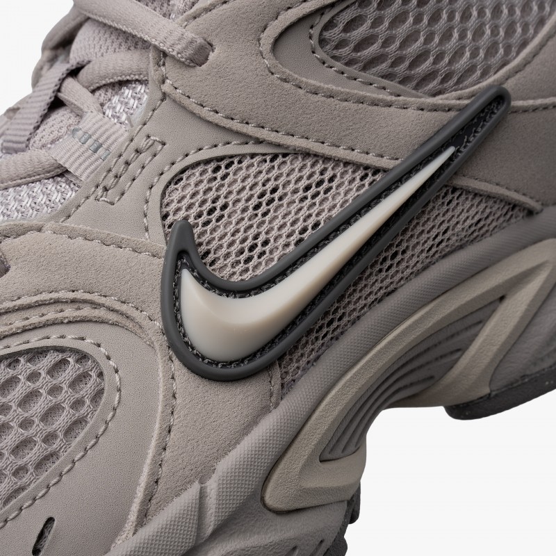 Nike V5 RNR Nike V5 RNR