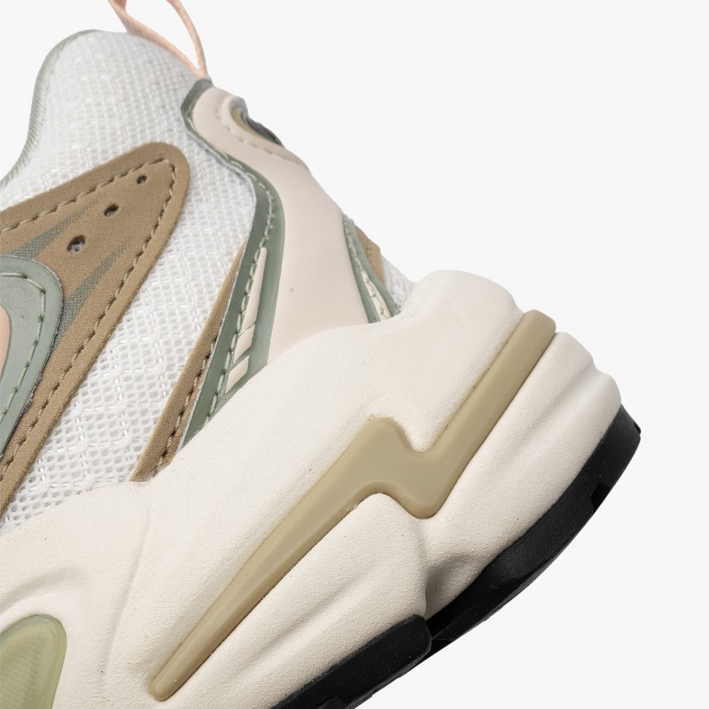 Lacoste Storm 96 2K Lacoste Storm 96 2K
