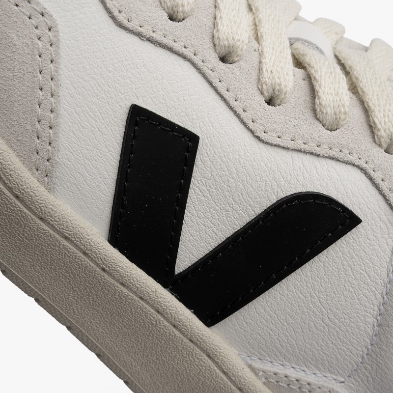Veja V-90 O.T. Leather Veja V-90 O.T. Leather