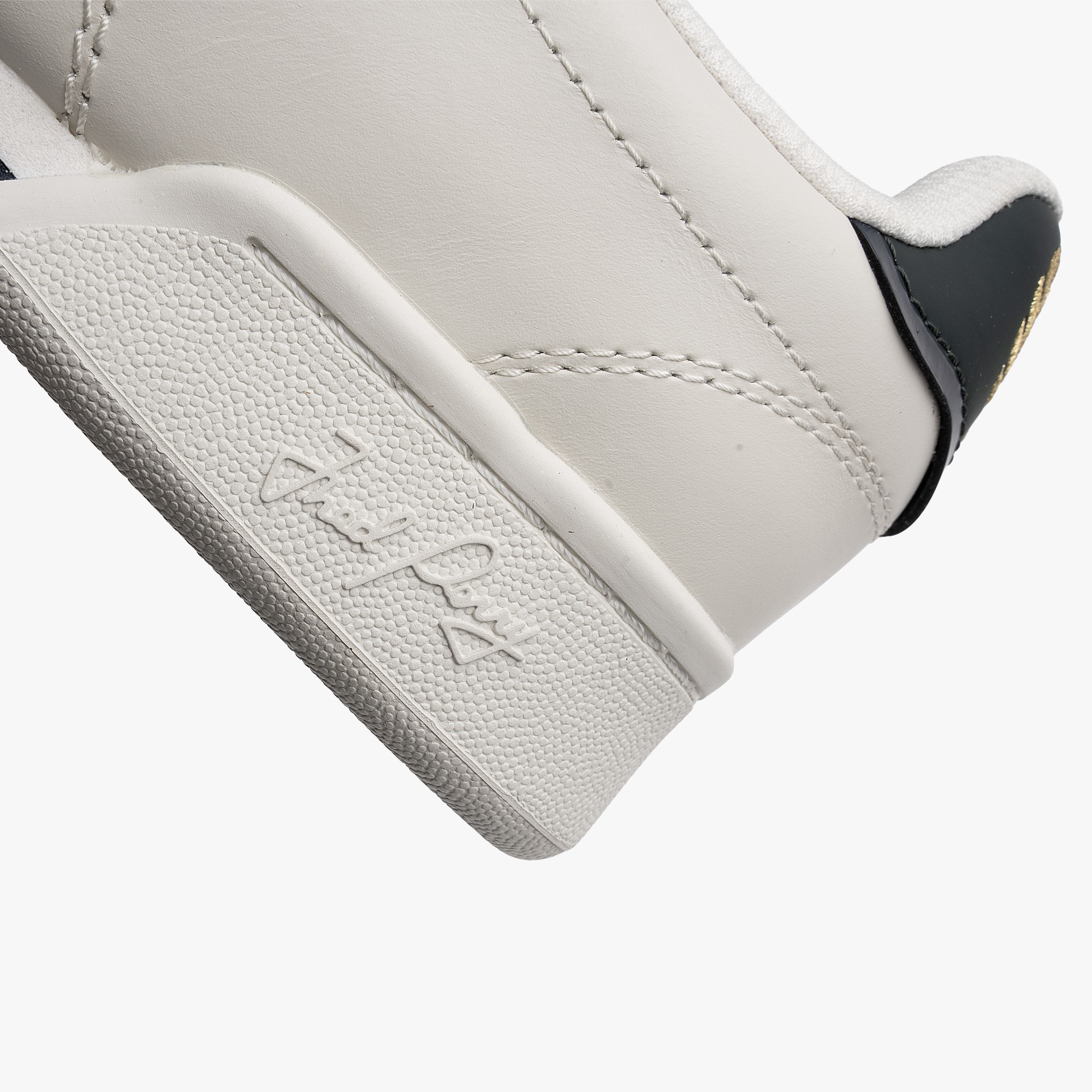 Fred Perry Leather