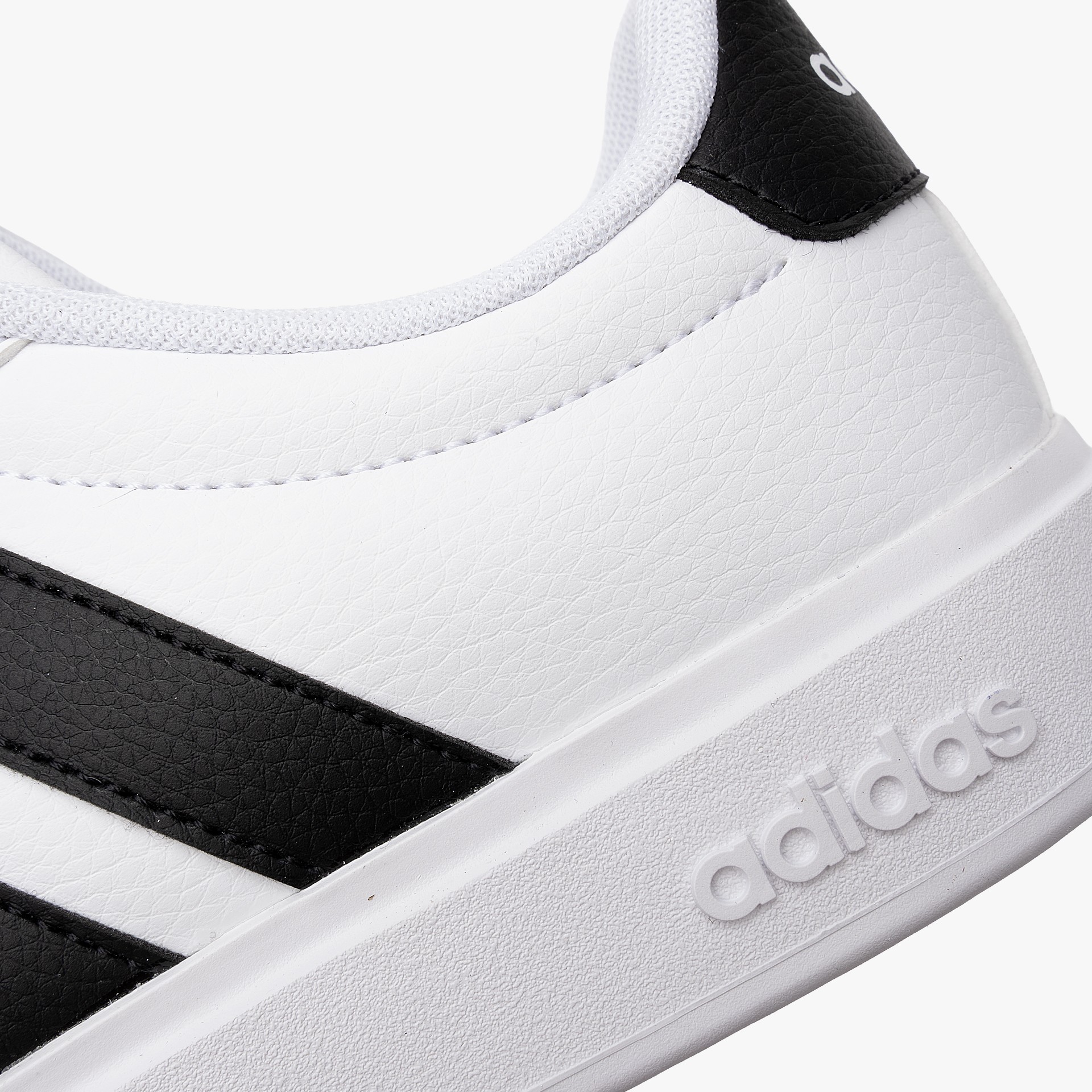 adidas Streettalk J