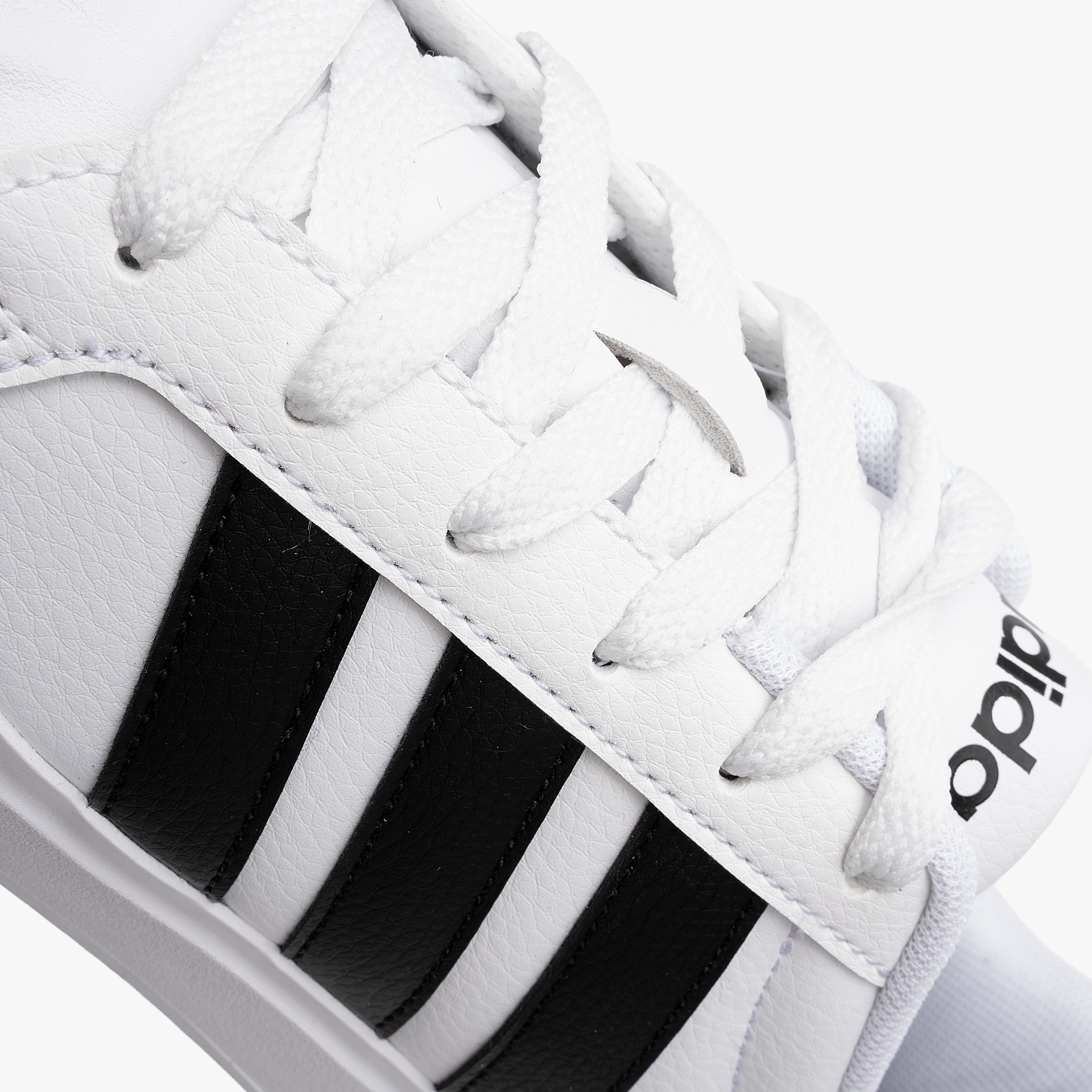 adidas Streettalk J