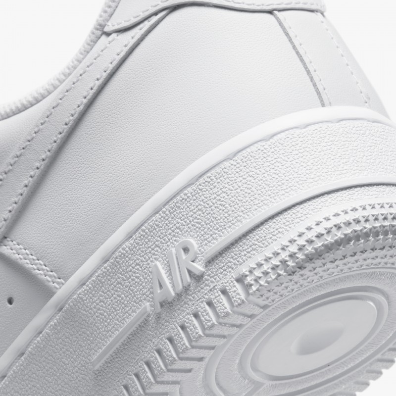 Nike Air Force 1 ’07 White/White Nike Air Force 1 ’07 White/White