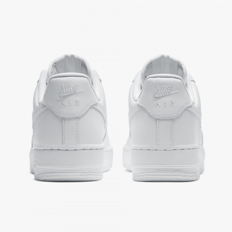 Nike Air Force 1 '07 � Triple White