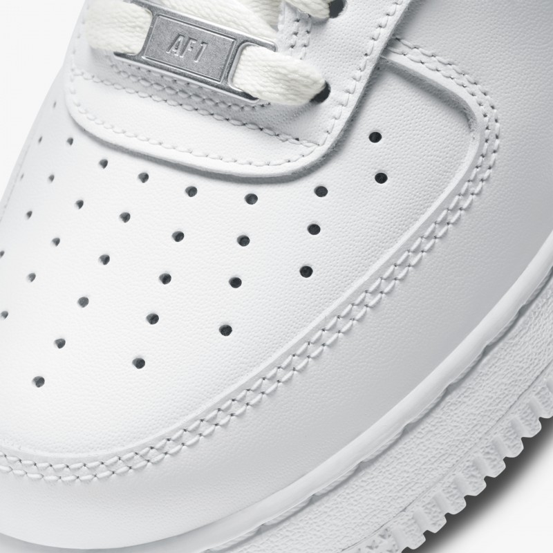 Nike Air Force 1 '07 � Triple White