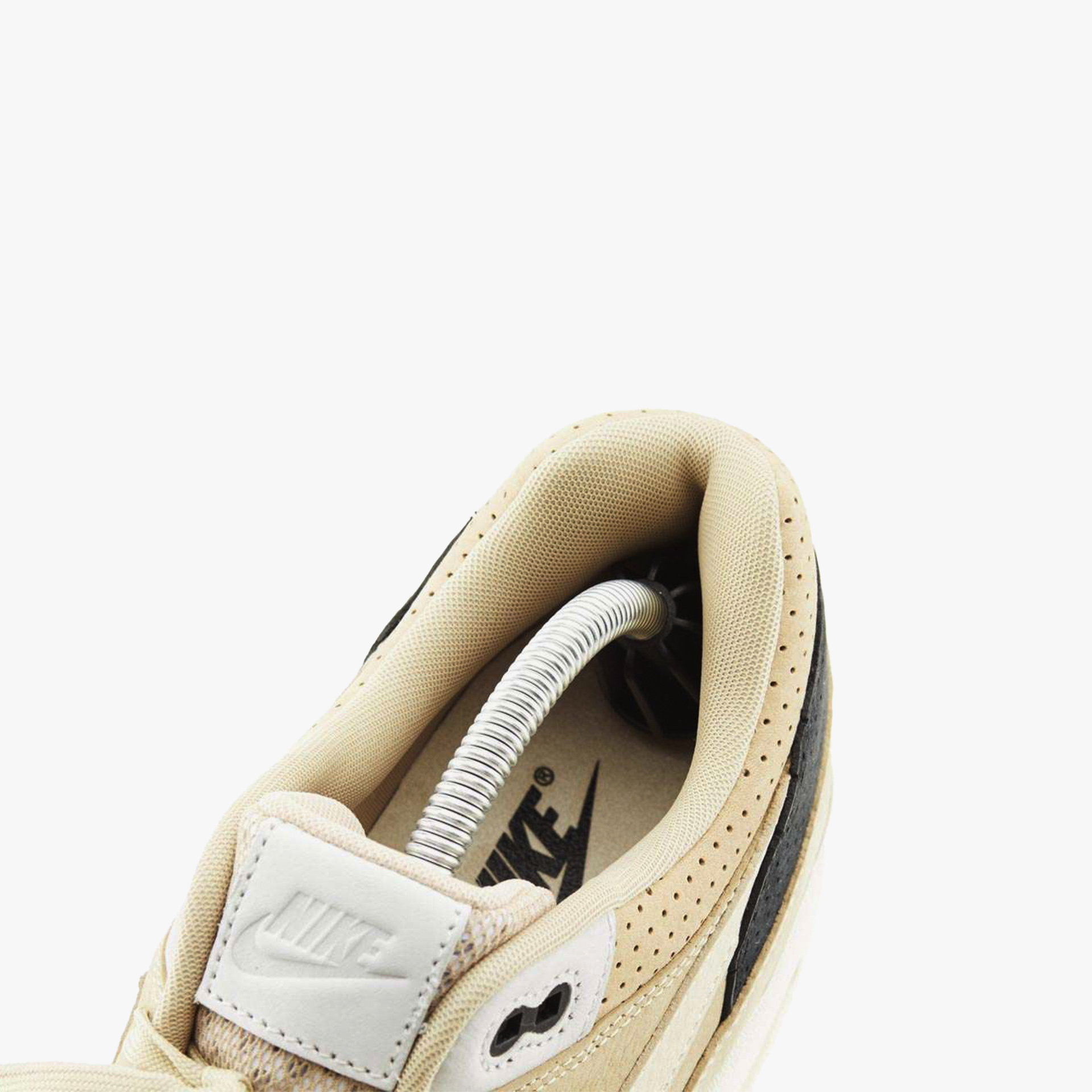 Sneaky Shoe Trees