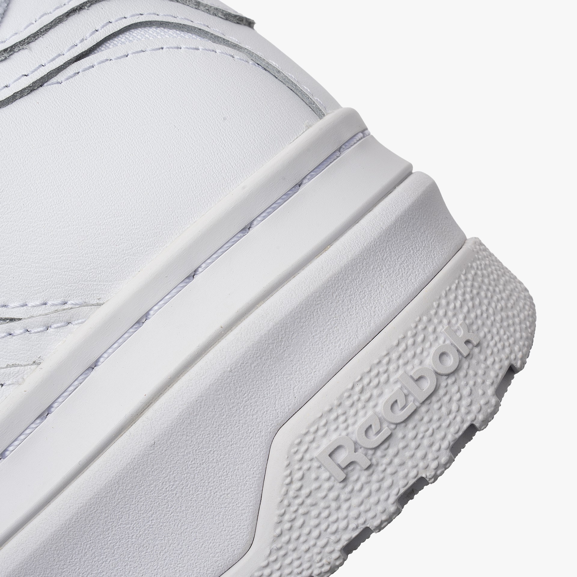 Reebok Club C Extra